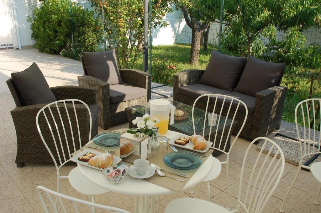 Giardino Dei Frutti Bed and Breakfast Μπάρι Εξωτερικό φωτογραφία
